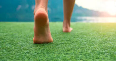 Walking barefoot & benefits