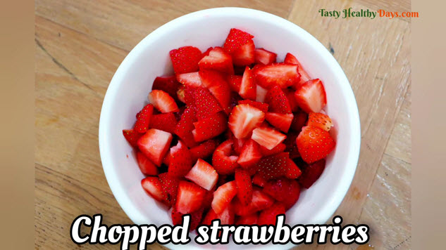Chooped strawberry